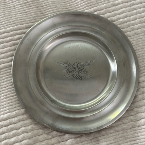 Vintage Eagle Americana‎ Pewter Wall Plate - Picture 5 of 5